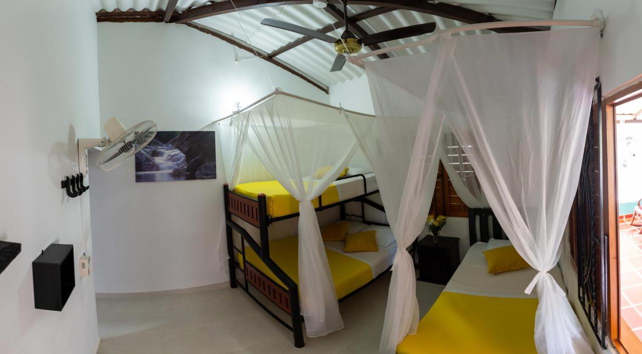 Hostal Coco Bomgo Минка Экстерьер фото
