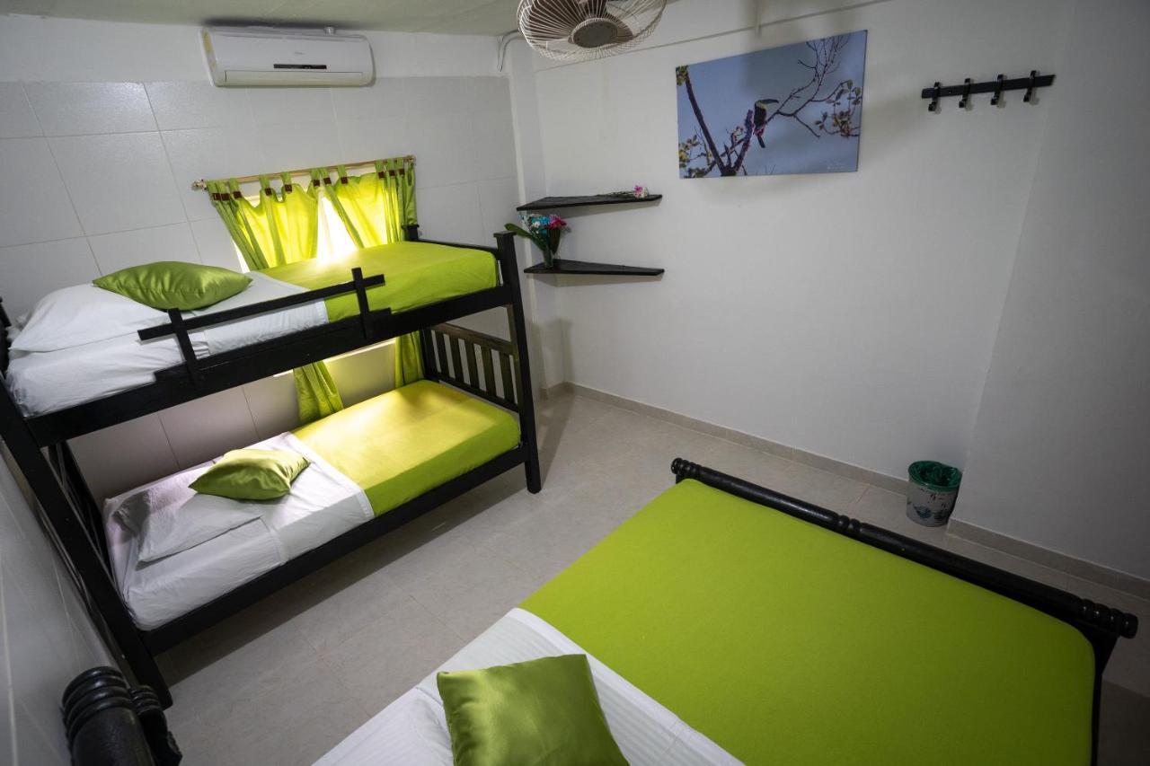 Hostal Coco Bomgo Минка Экстерьер фото